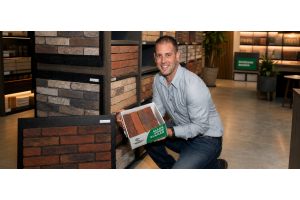 Rick van den Burg – onze dak & gevelstenen specialist