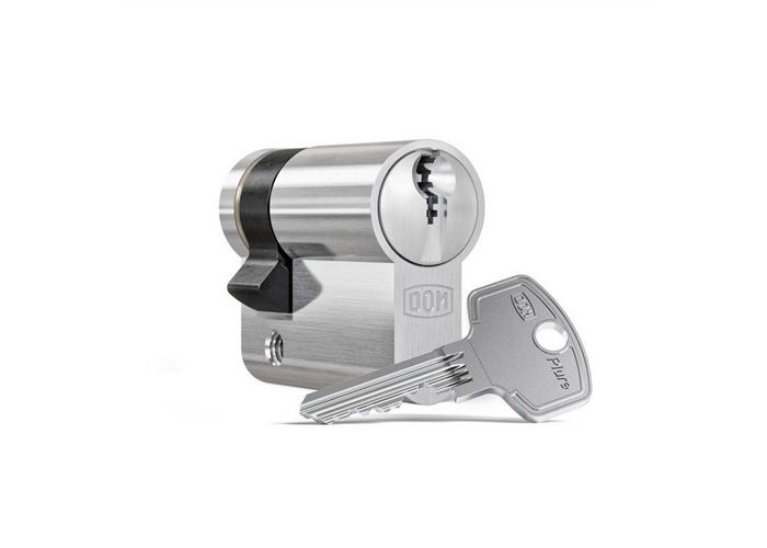 Dom halve profielcilinder plura skg**10/45