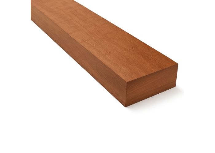 Meranti og geschaafd 45x68mm